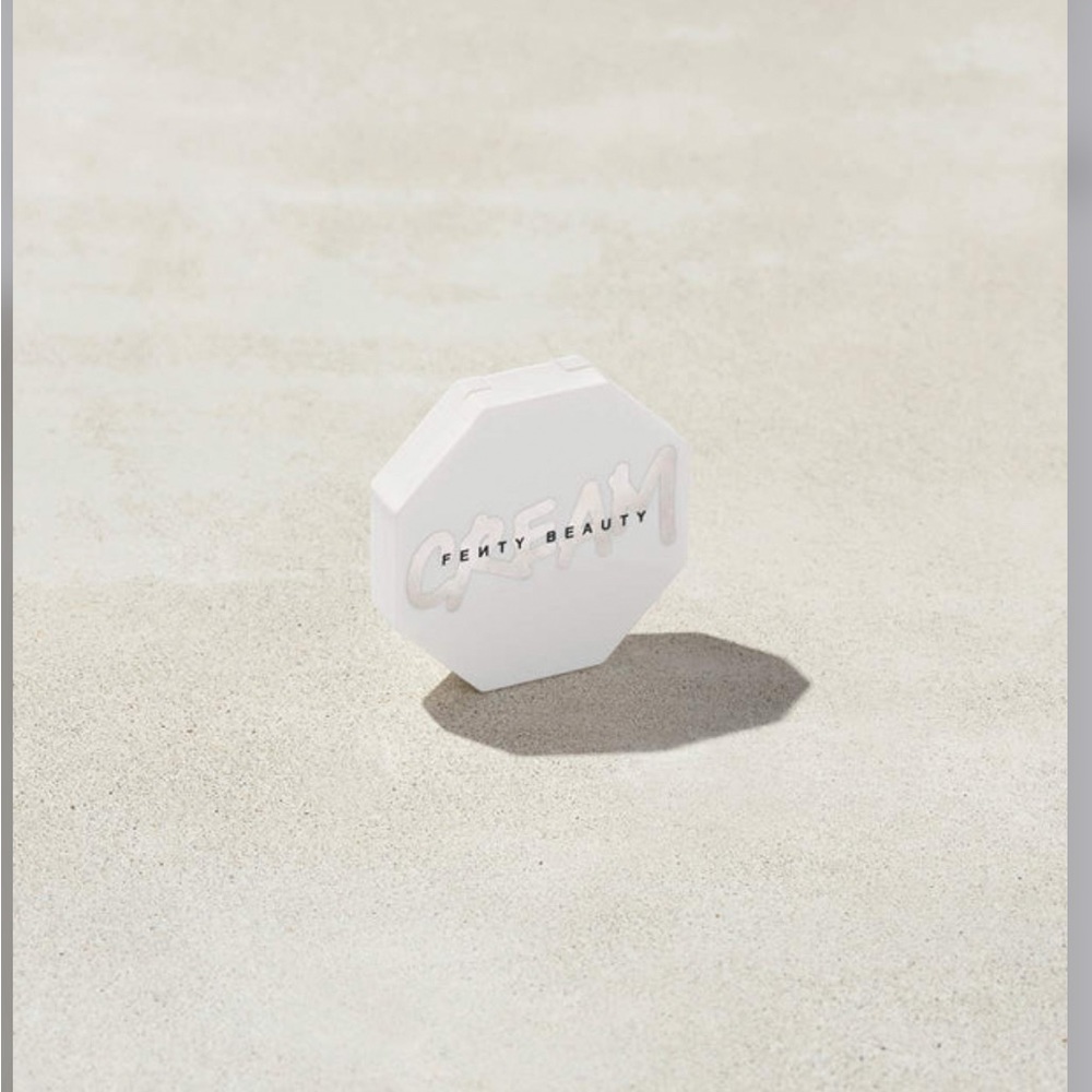 FENTY BEAUTY CHEEKS OUT FREESTYLE CREAM BLUSH
